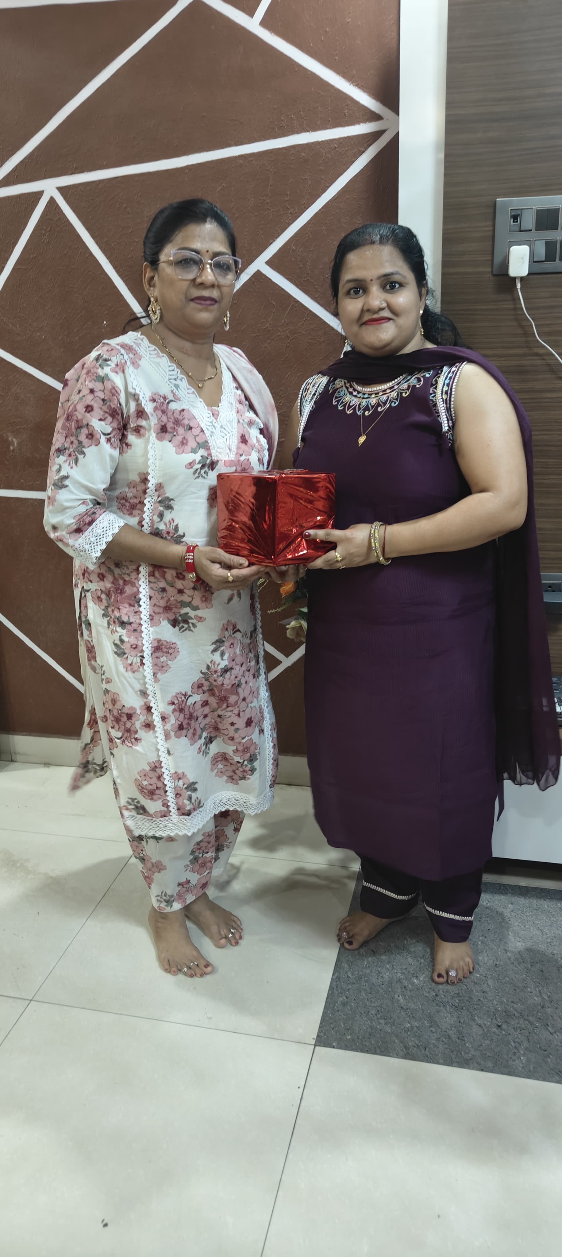 Ladies Club memory 24
